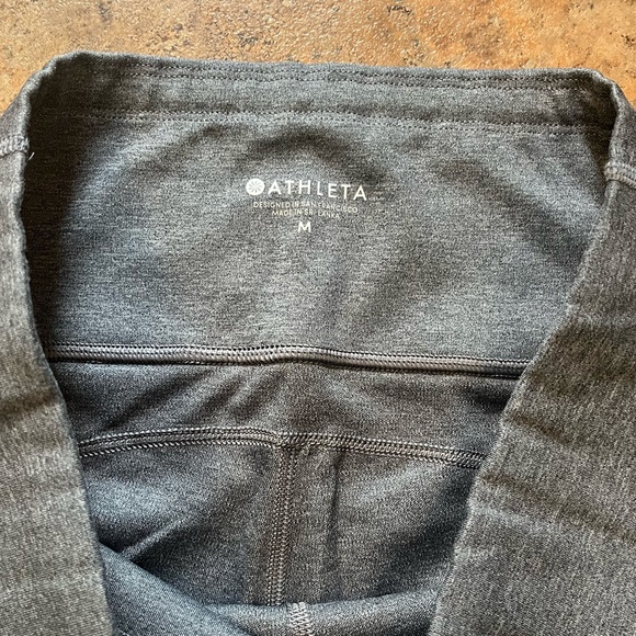 Athleta Gray Leggings Size M‎ - Picture 4 of 7